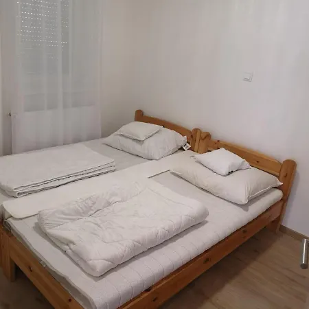 Apartment Nella Apartman